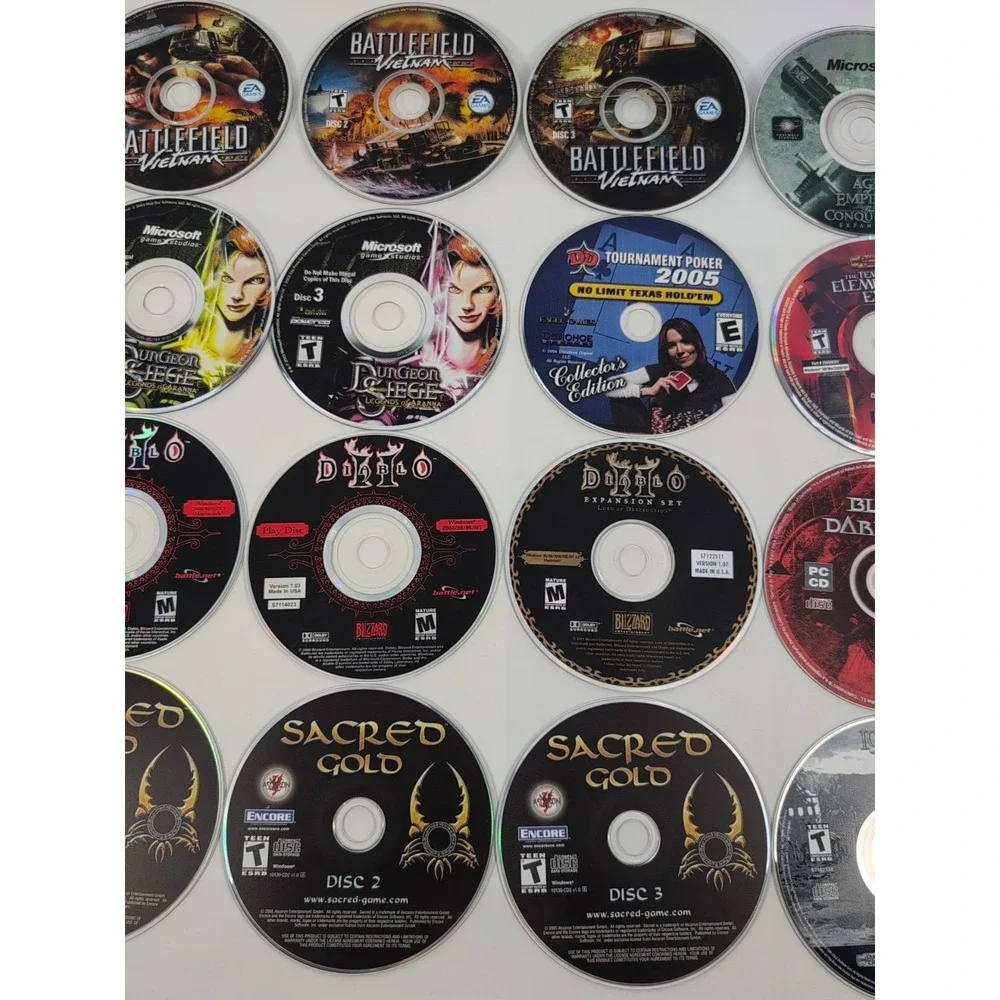 VTG PC CD-ROM Windows Game Lot Of 24 – Discs Only -‎ Diablo, Half-Life, Icewind